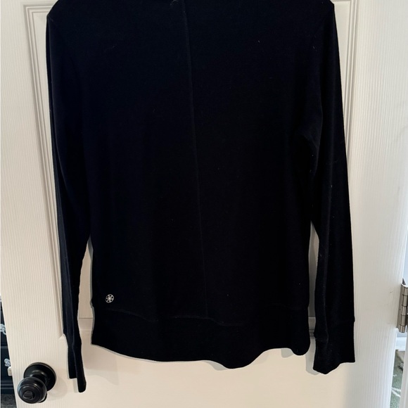 Great Condition Gaiam Black Sweatshirt - Picture 2 of 4